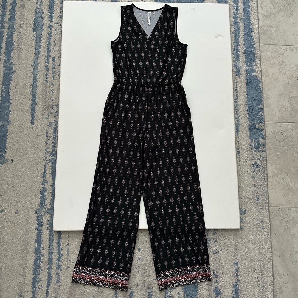 NY Collection Women’s Sleeveless Jumpsuit Size M